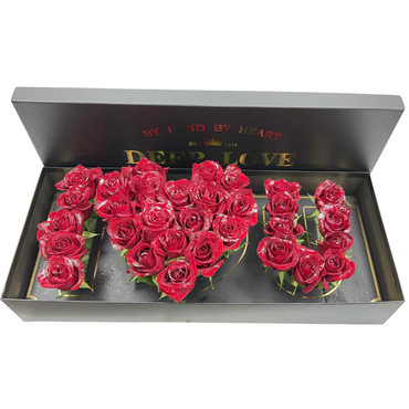 Love in Bloom - Heart Box Roses