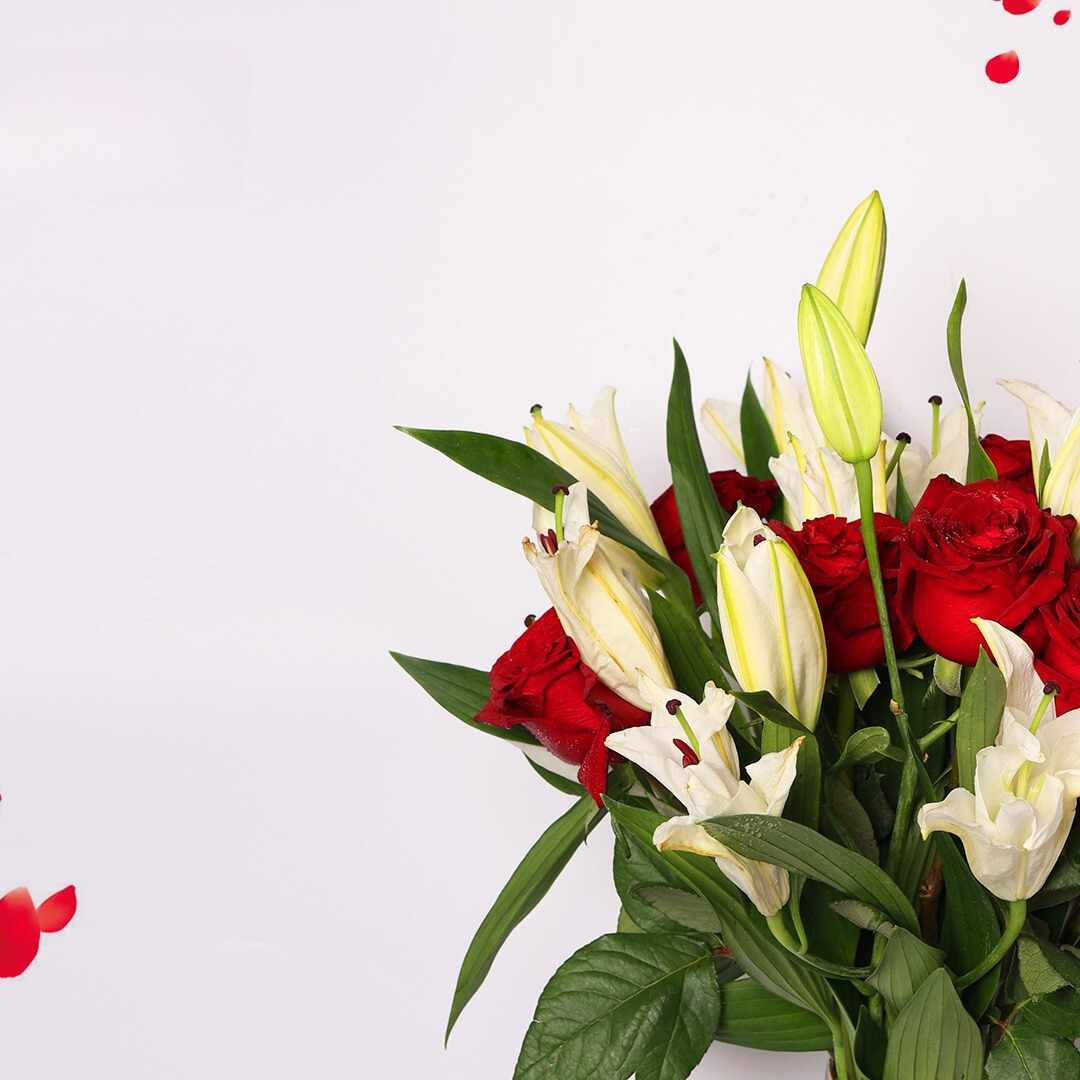 Luxurious Bloom (Red Rose & White Lillies Centerpiece)